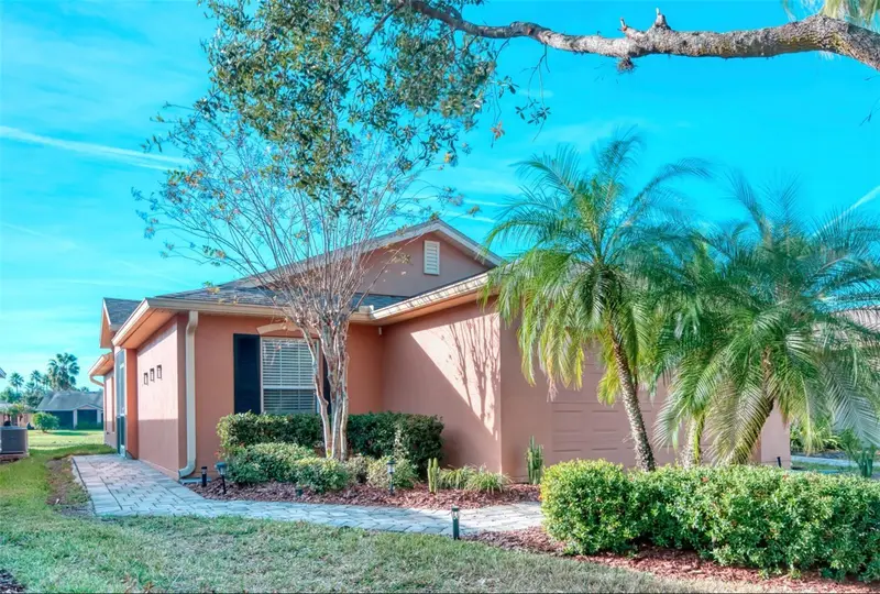 601 Grand Canal Dr, FL