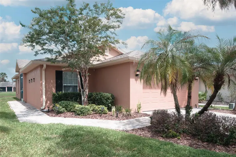 601 Grand Canal Dr, FL