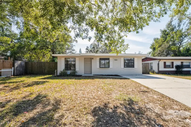7025 Ponderosa Dr, FL
