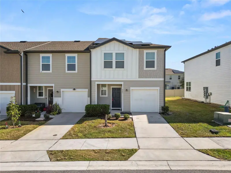 665 Madison Dr, FL