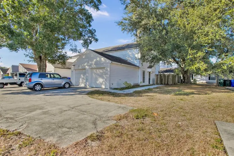 1817 Crystal Grove Dr, FL