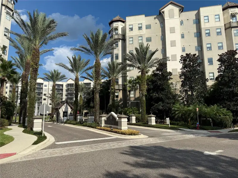 14501 Grove Resort Ave #1407, FL