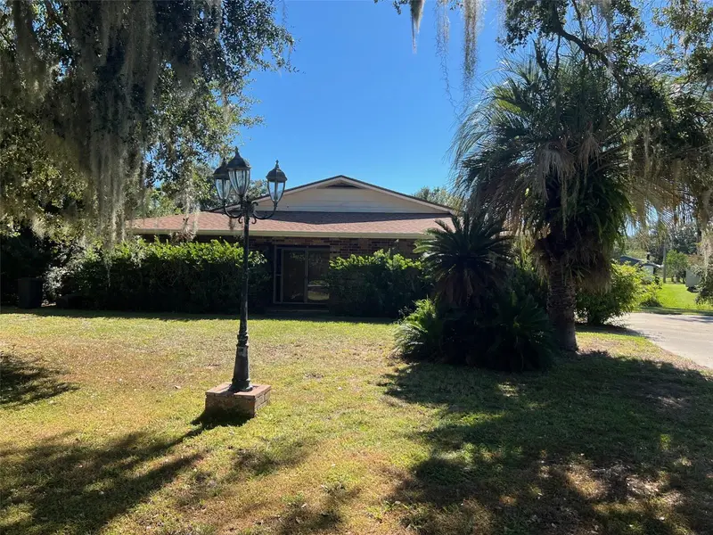 35412 Crescent Dr, FL