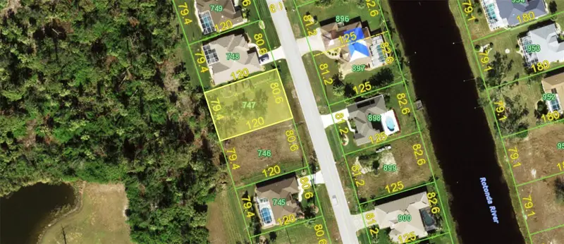812 Rotonda Cir, FL