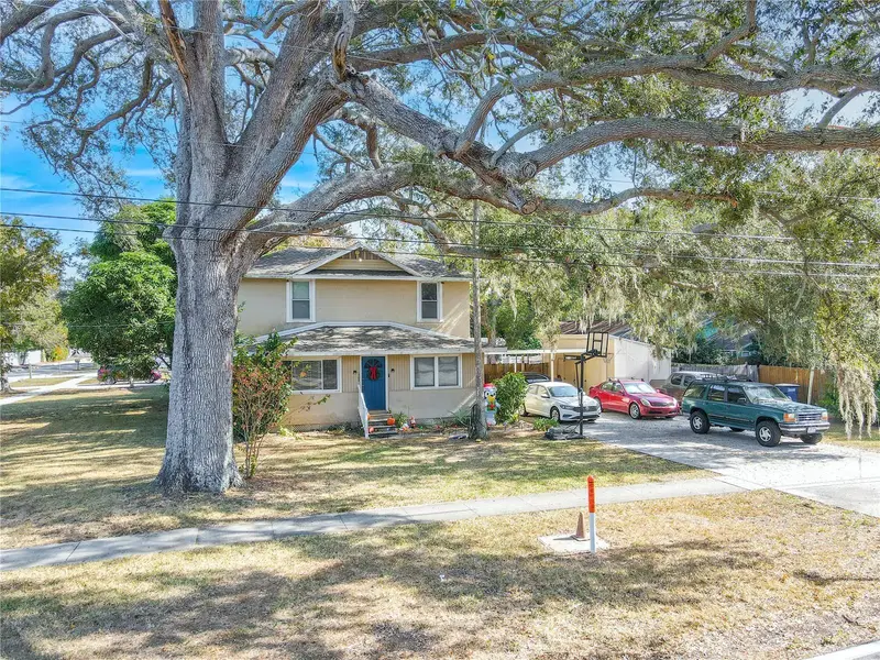 1765 Kings Hwy, FL
