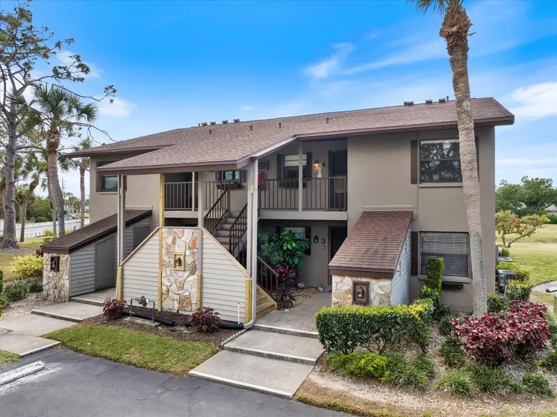 925 Capri Isles Blvd #4, FL