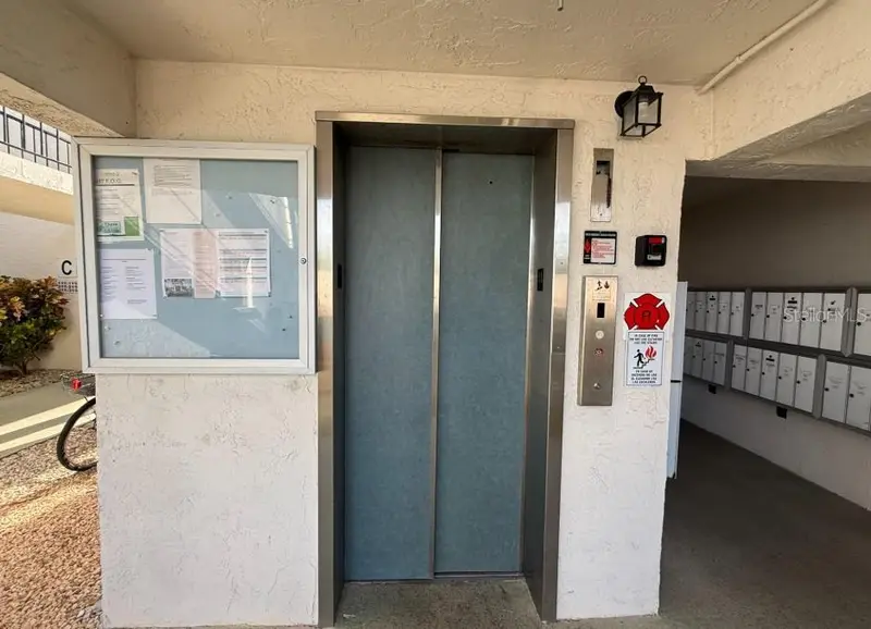 708 Tamiami Trl S #318, FL