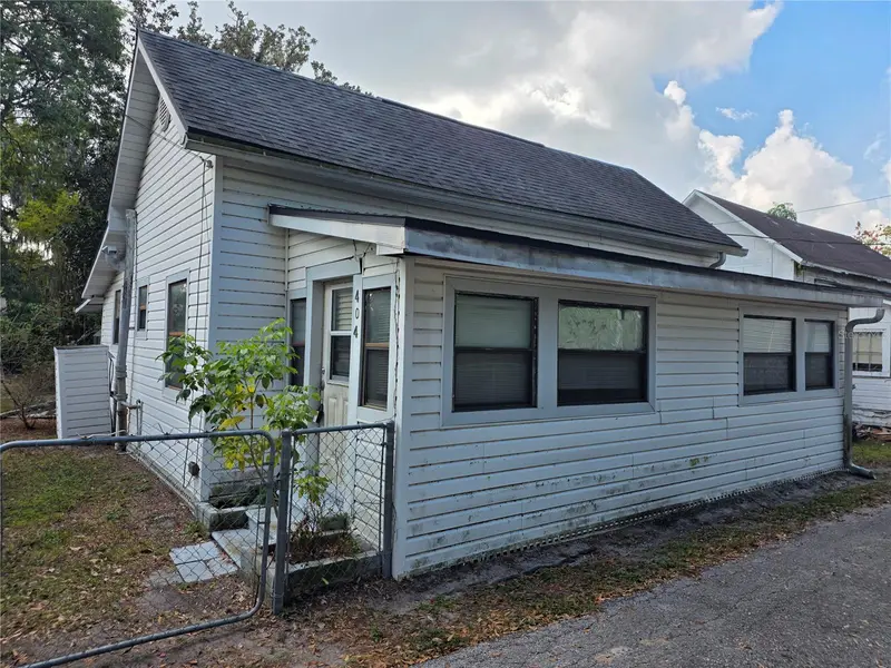 404 Nw 7th St, FL