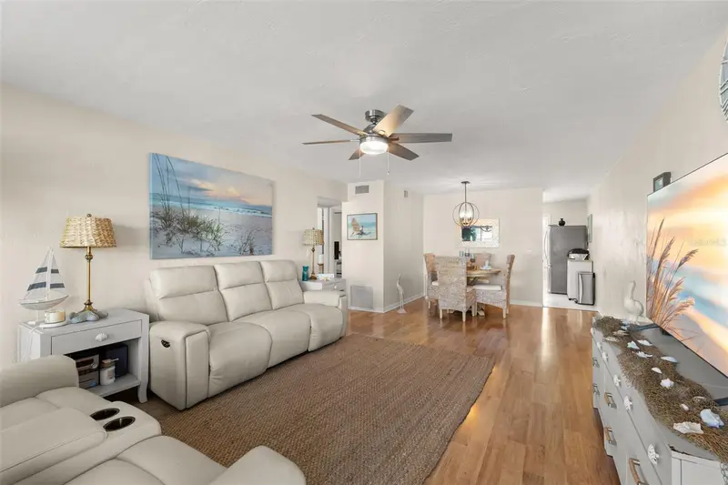 2461 Canadian Way #27, FL
