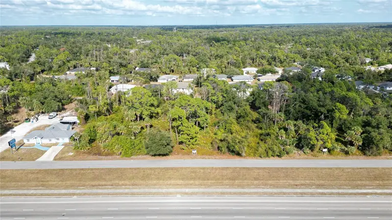 380 Tamiami Trl, FL