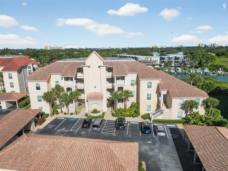 434 Bouchelle Dr #304, FL