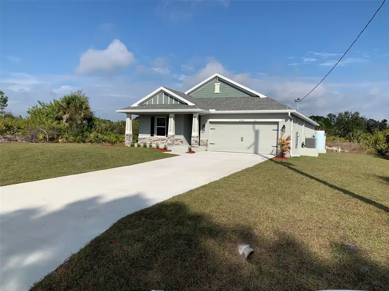 12132 Bacchus Rd, FL