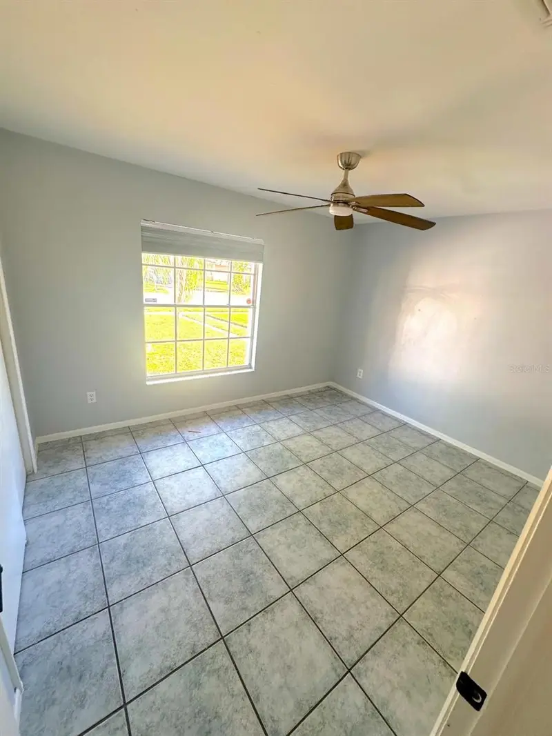 12112 Shallot St, FL