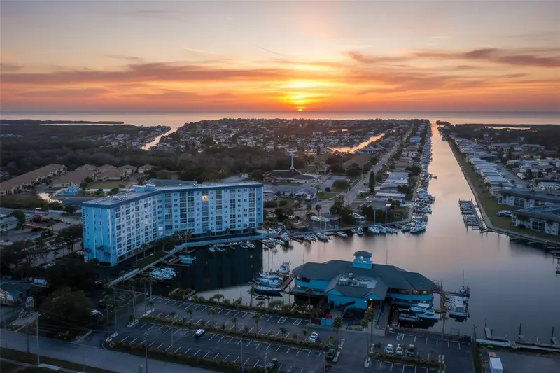 4939 Floramar Ter #312, FL