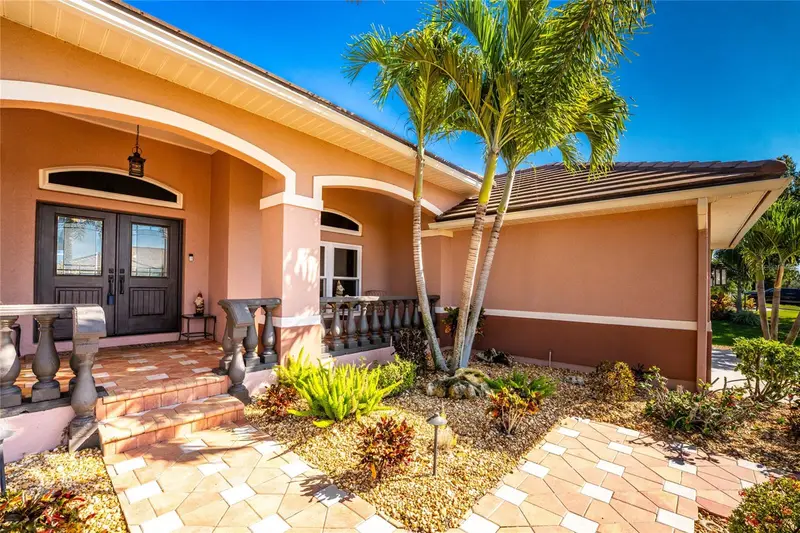 310 Coral Creek Dr, FL