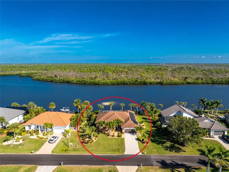310 Coral Creek Dr, FL