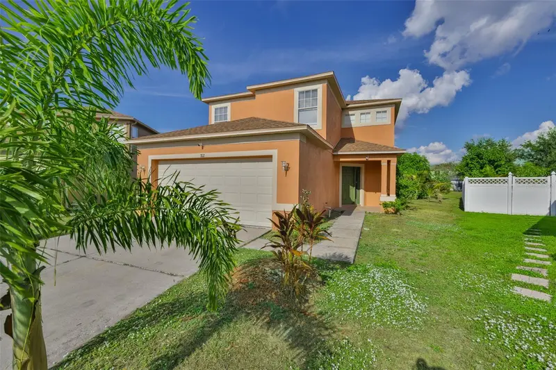 702 Cristelle Jean Dr, FL