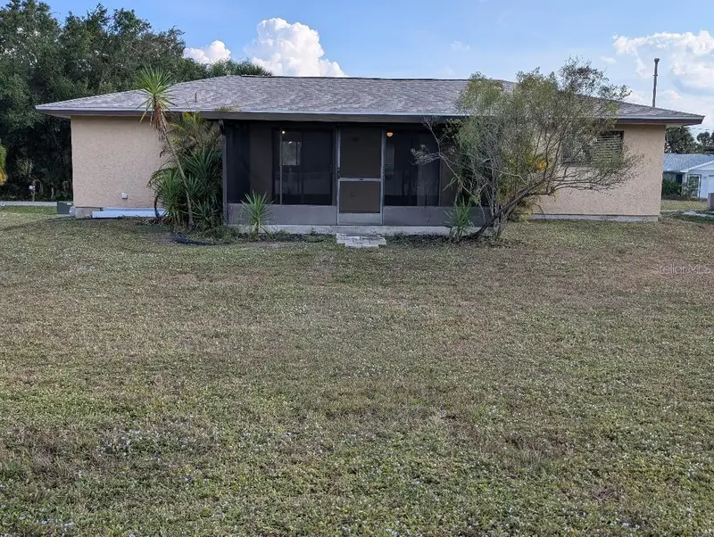 1074 Red Bay Ter Nw, FL