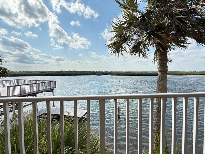 824 Eel Ave, FL