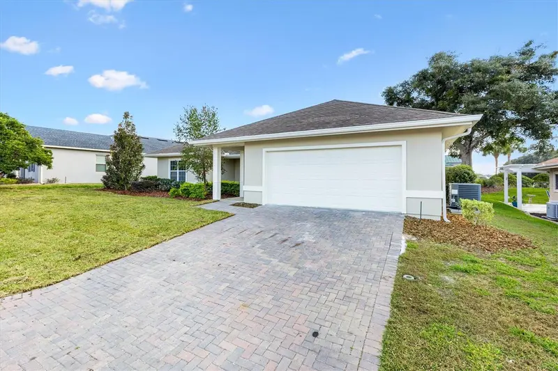 11041 Se 174th Loop, FL