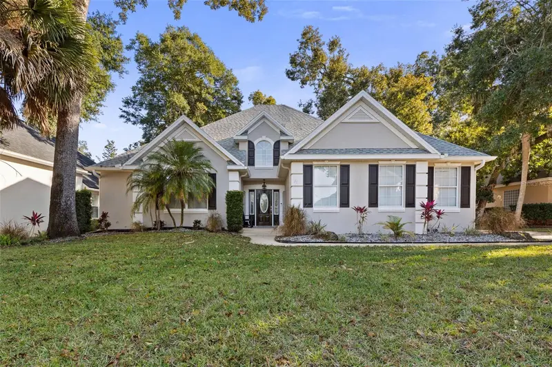 21 Whitehall Ct, FL