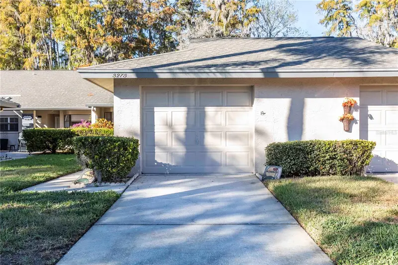 3275 Lori Ln, FL