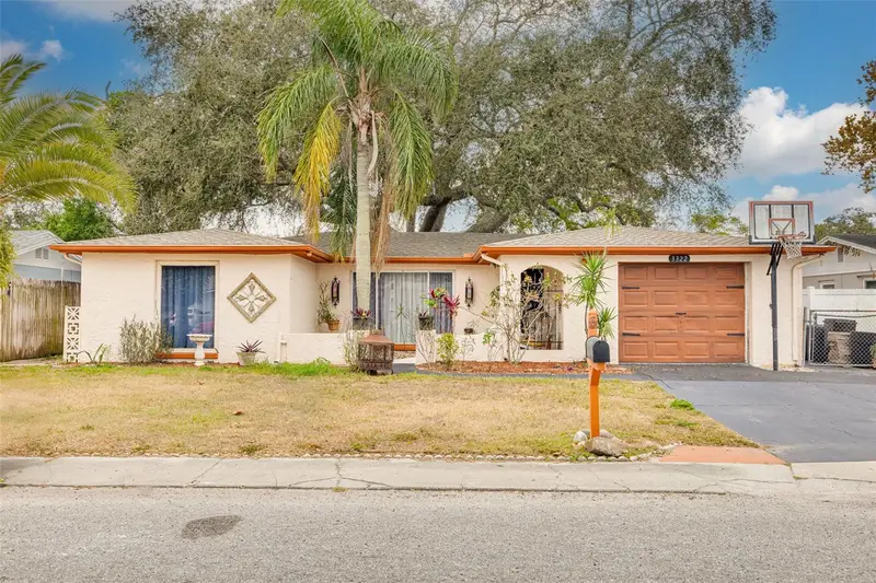 3322 Fairmount Dr, FL