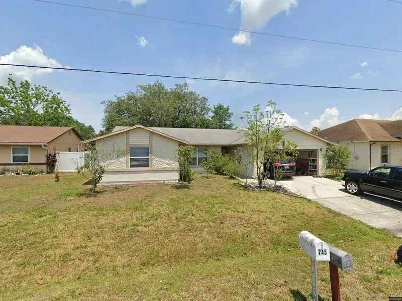 746 Maderia Ct, FL