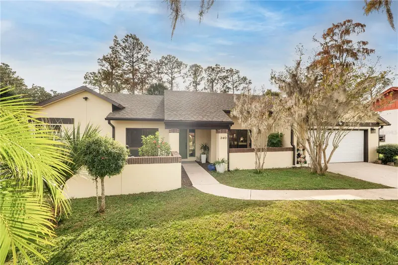 340 Wellington Dr, FL