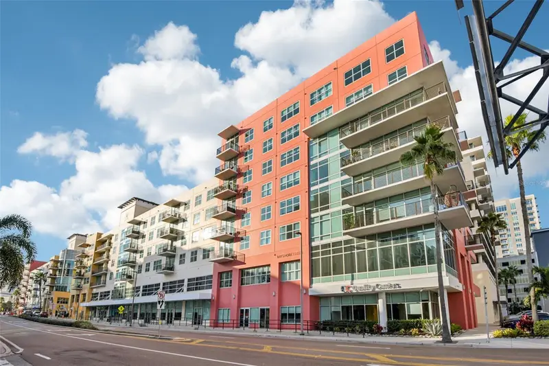 1208 E Kennedy Blvd #616, FL