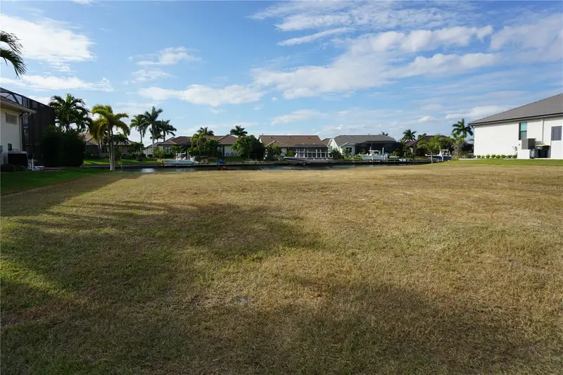 4019 Maltese Ct, FL
