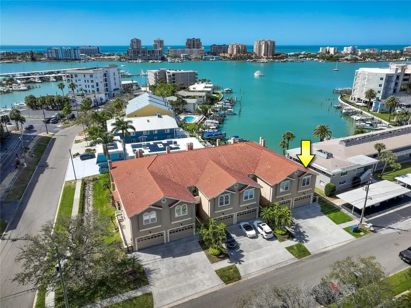 372 Larboard Way, FL