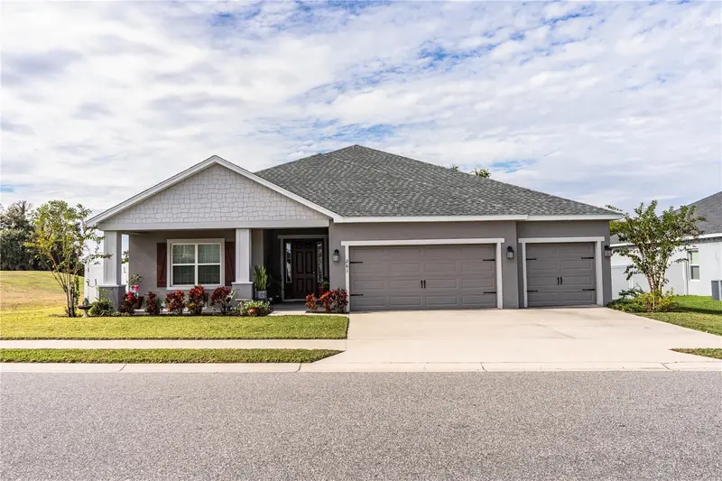 261 Walkers Point Dr, FL