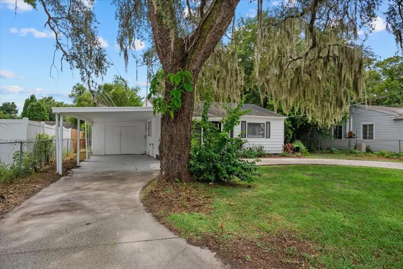 305 E Bougainvillea Ave, FL