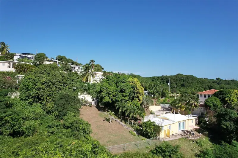 Number 28 Destino, PR