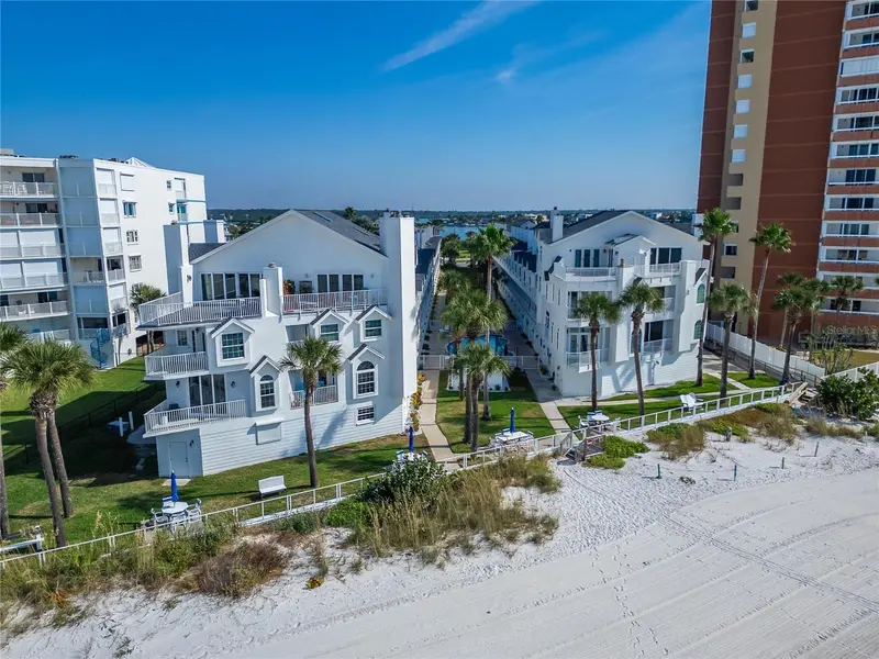 17960 Gulf Blvd #104, FL
