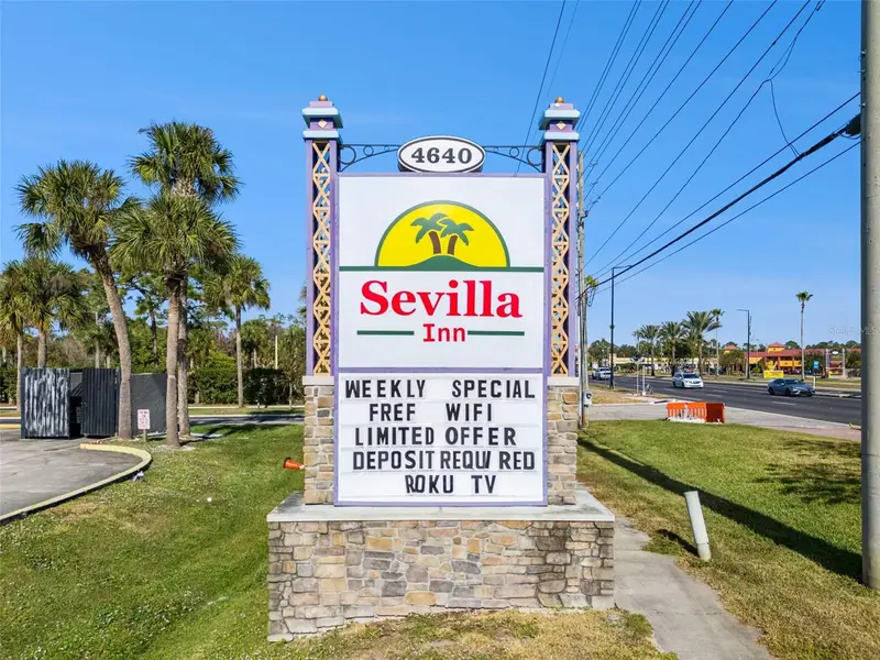 4640 W Irlo Bronson Memorial Hwy, FL