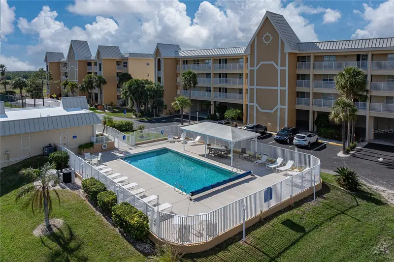 101 N Marion Ct #221, FL