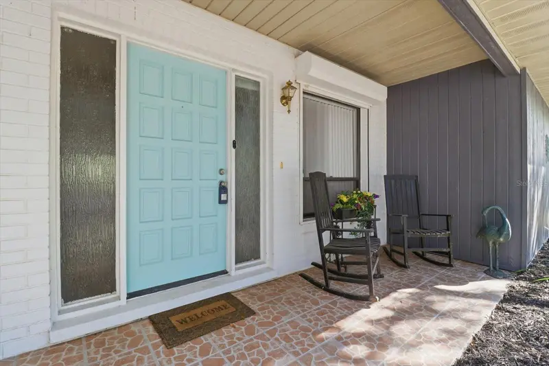 98 Sycamore Cir, FL