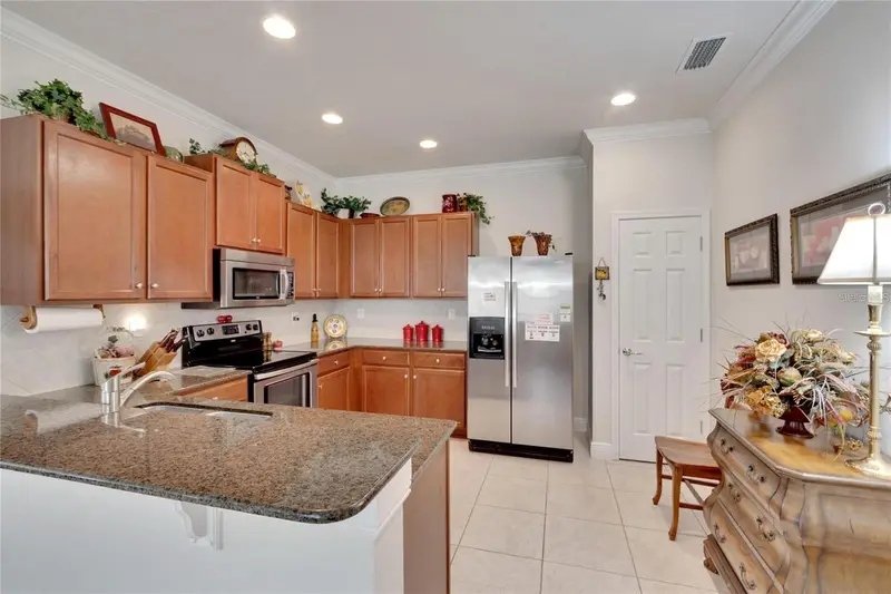5648 Sunset Falls Dr, FL
