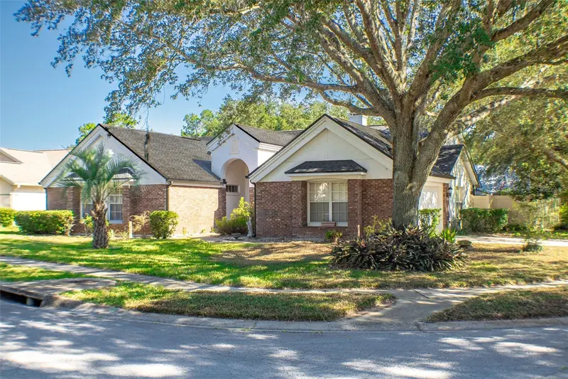 601 Shady Point Way, FL
