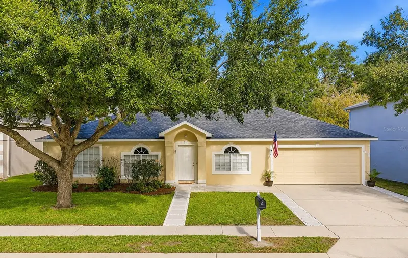 539 Granite Cir, FL