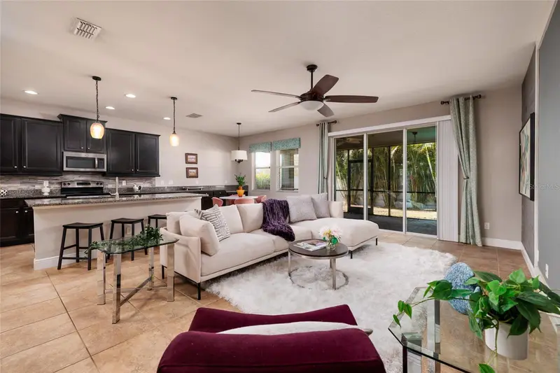 13607 Artesa Bell Dr, FL