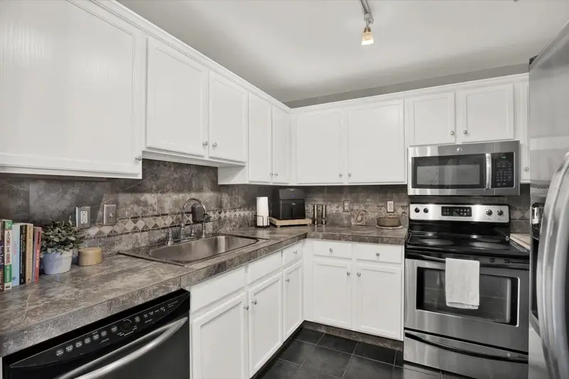 345 Bayshore Blvd #310, FL