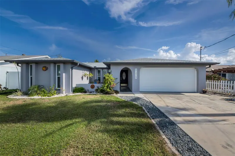 13926 Darlene Ave, FL