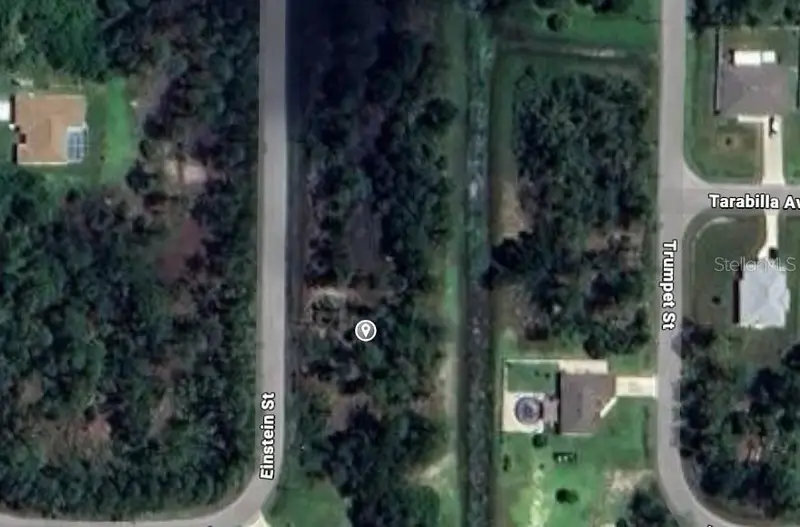 Einstein St, FL