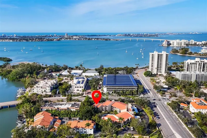 800 Hudson Ave #106, FL