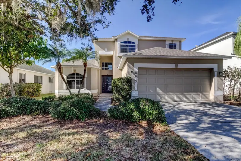 8813 Founders Cir, FL