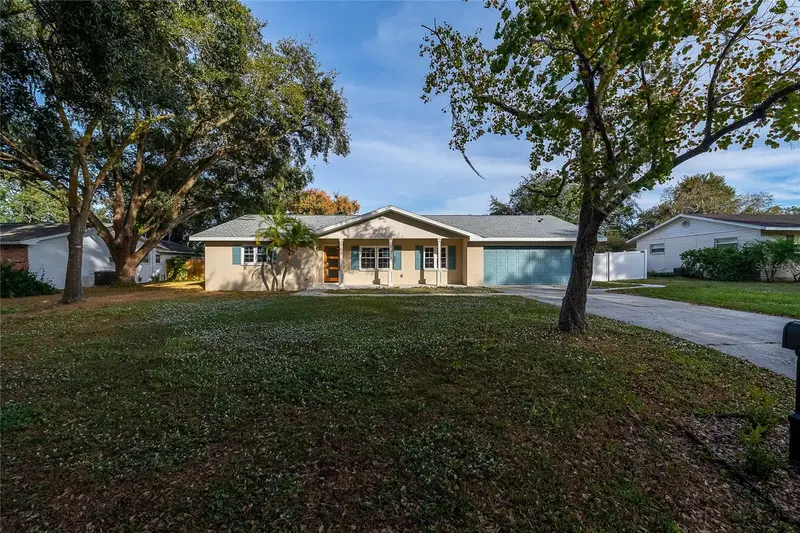 6212 Woodsfield Way, FL