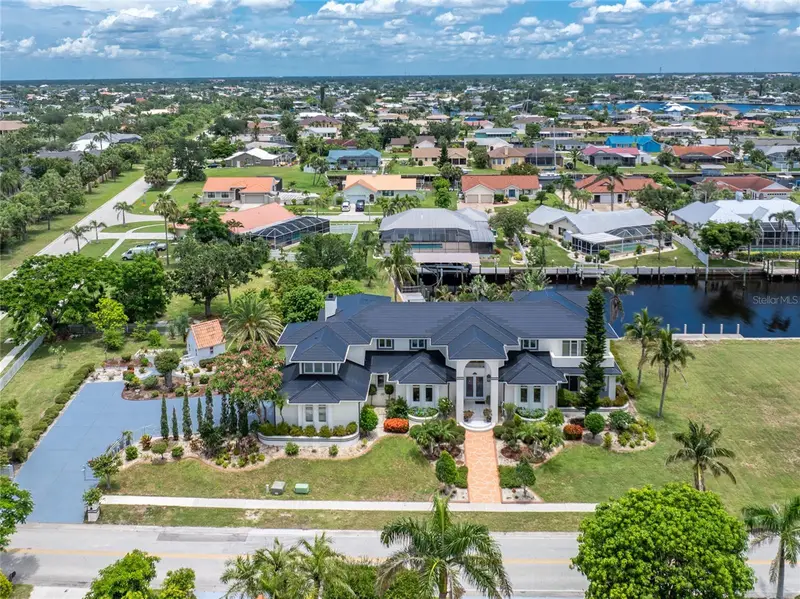 202 George Rd Se, FL